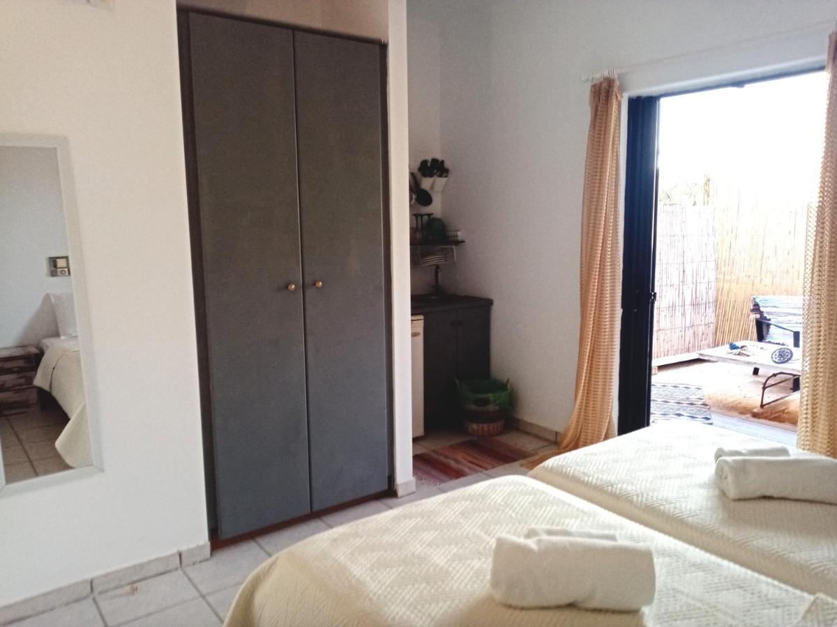 Katastárion Votsalon Beach House מראה חיצוני תמונה