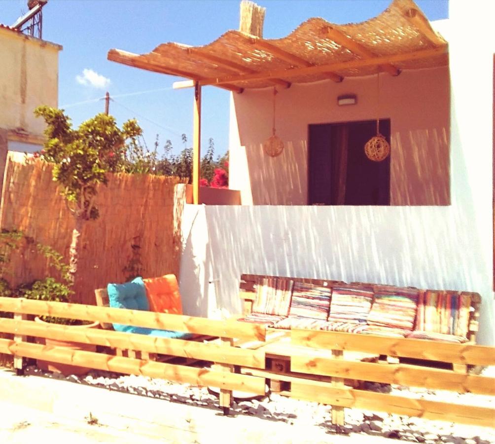 Katastárion Votsalon Beach House מראה חיצוני תמונה